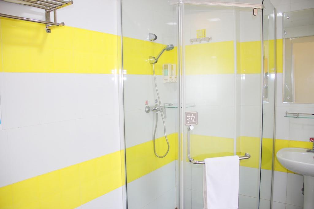 7Days Inn Sanqiao Hou Ba Guiyang  Dış mekan fotoğraf