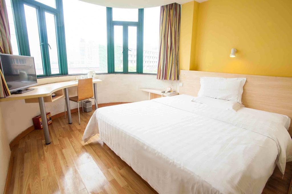 7Days Inn Sanqiao Hou Ba Guiyang  Oda fotoğraf